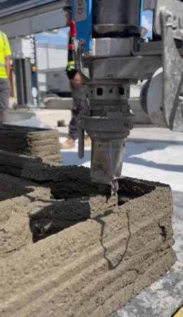 3D-concrete printing of structural components at the CD3 facility