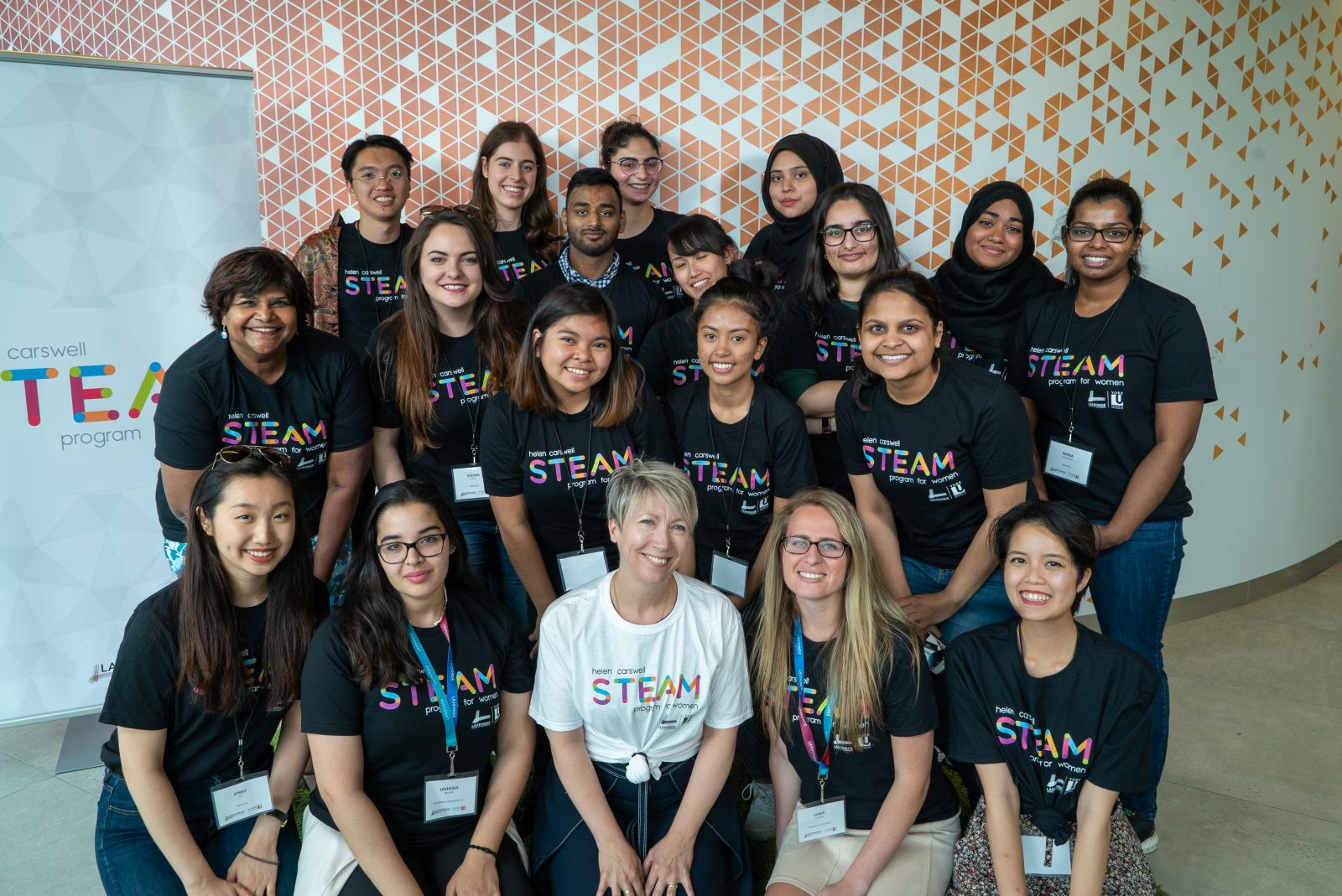 Helen Carswell STEAM participants with Lassonde Dean, Jane Goodyer