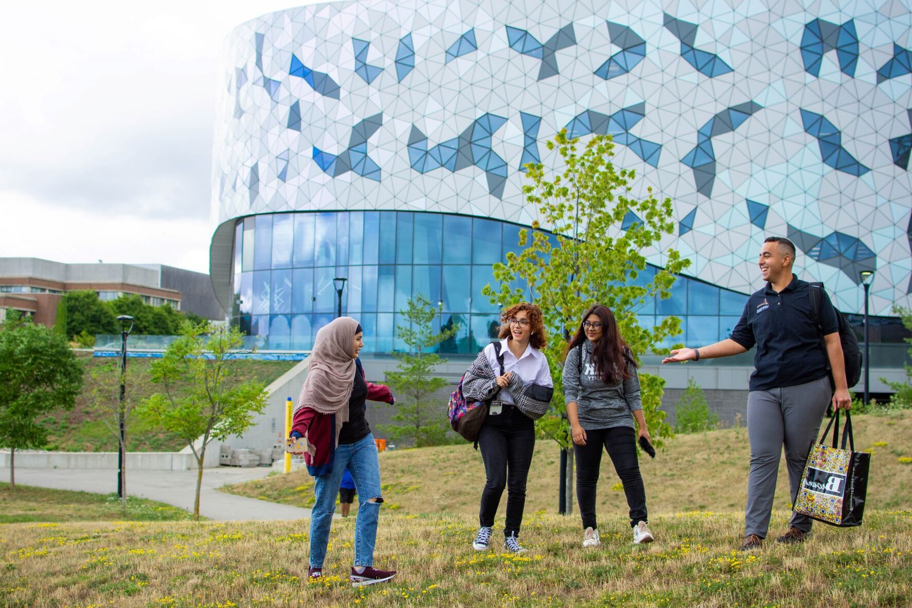 Lassonde students chatting outside of Bergeron building