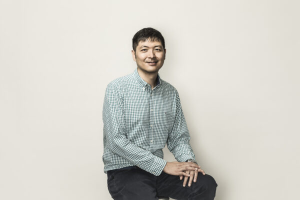 Headshot of Gene Cheung