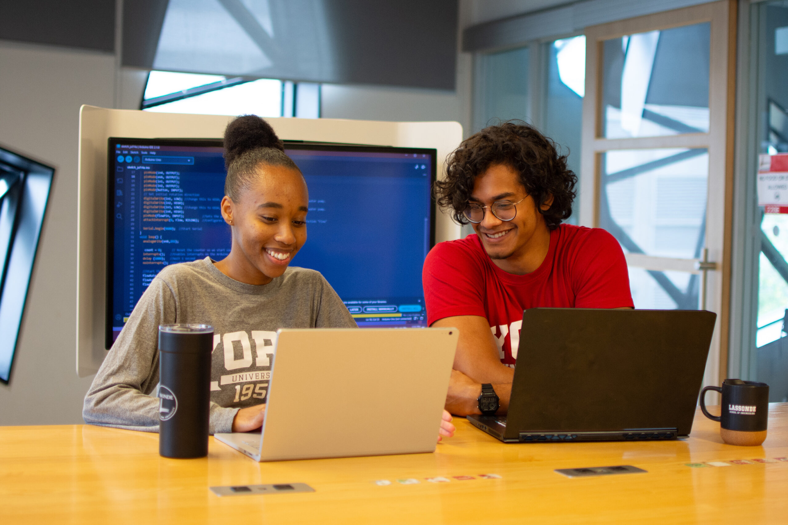 Lassonde students collaborating together