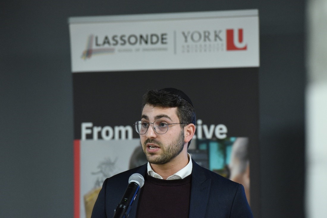 Yisroel Rosenberg sharing remarks at the Lassonde Scholars Reception.