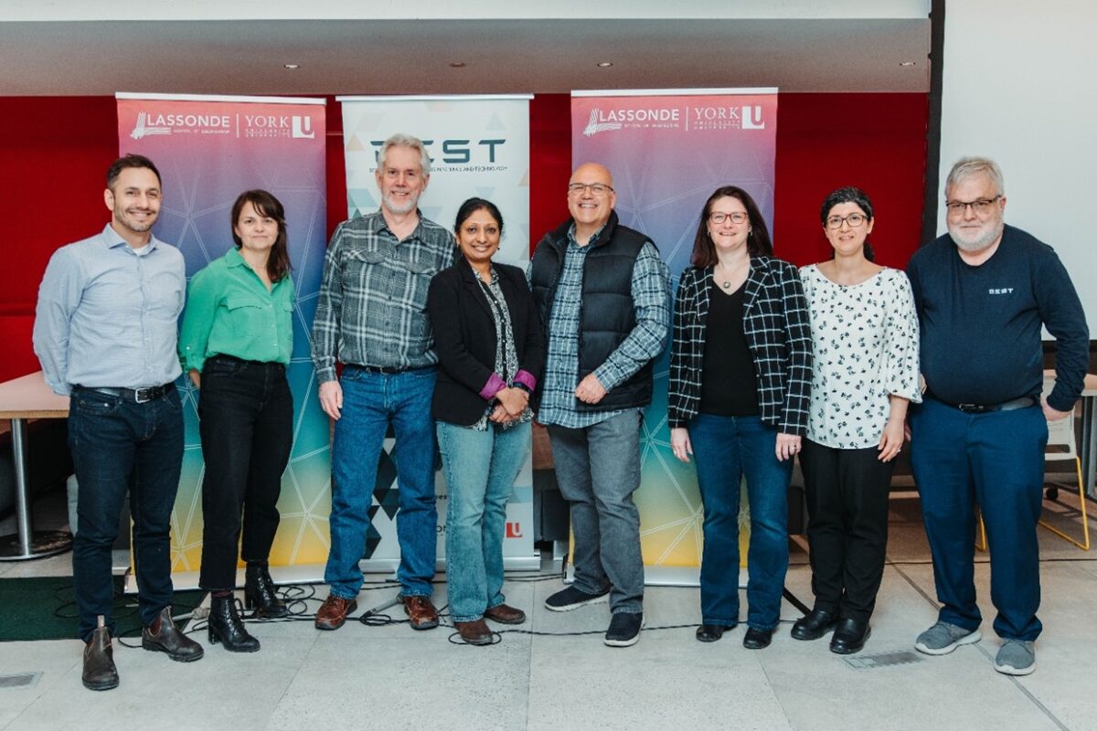 Panel of judges. From left to right: Dr. Martin de Lasa, Dr. Magdalena Krol, Dr. Jon Kerr, Subashini Kangesan, Elliott Atkins, Nicole Arsenault.