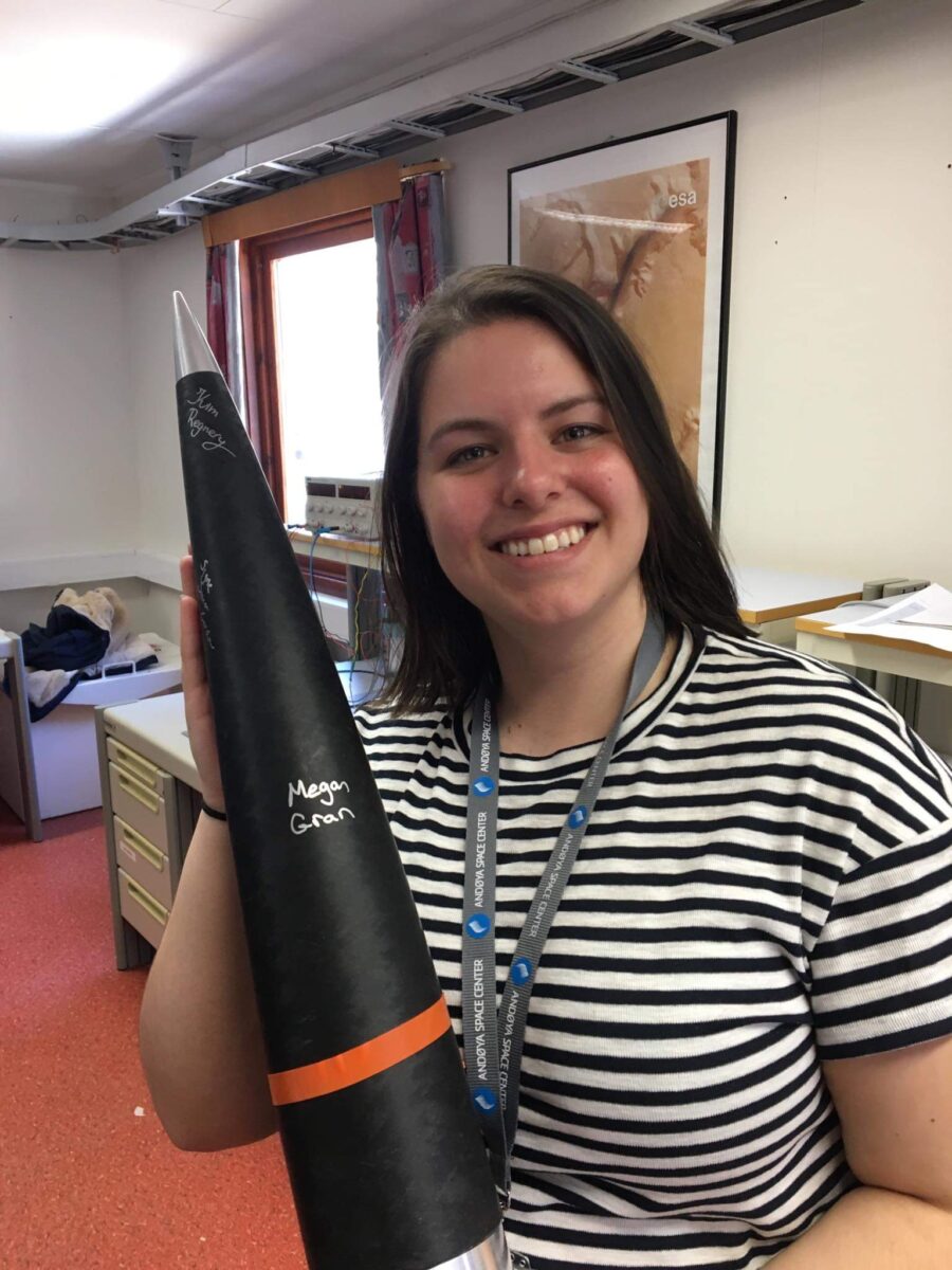 Megan Gran at Andøya Space Centre with her award