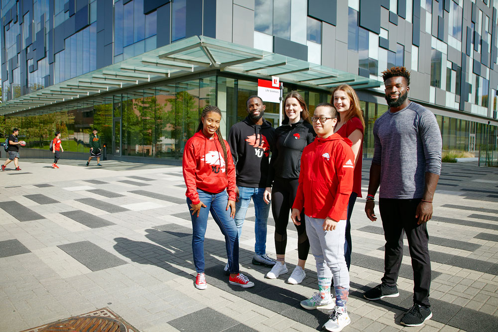 students outside of Lassonde building