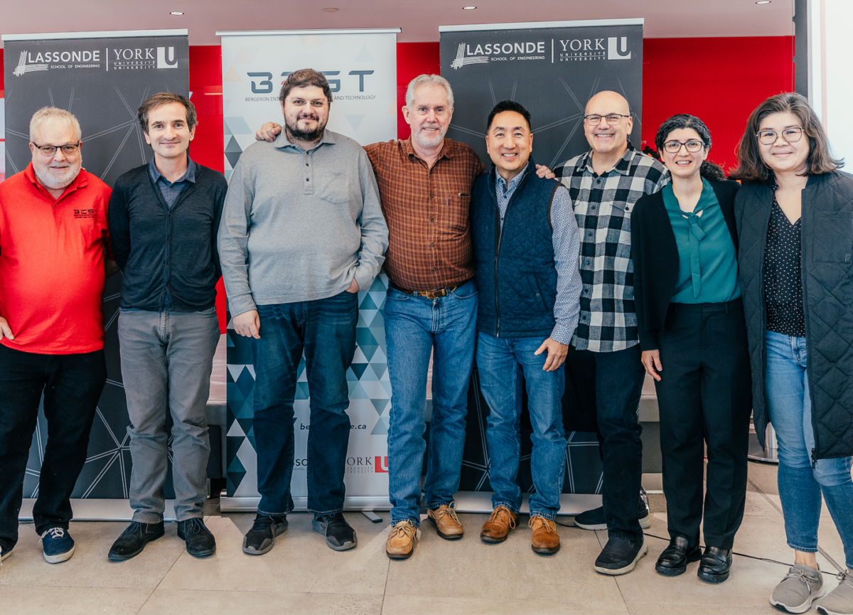 Panel of expert judges and BEST team members at unhack 2023